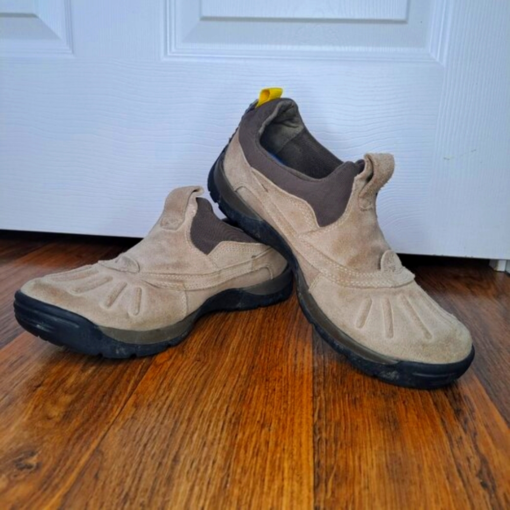 Timberland Boy's Brown Slip On Shoes Gorpcore Tan Outdoor Size 5.5